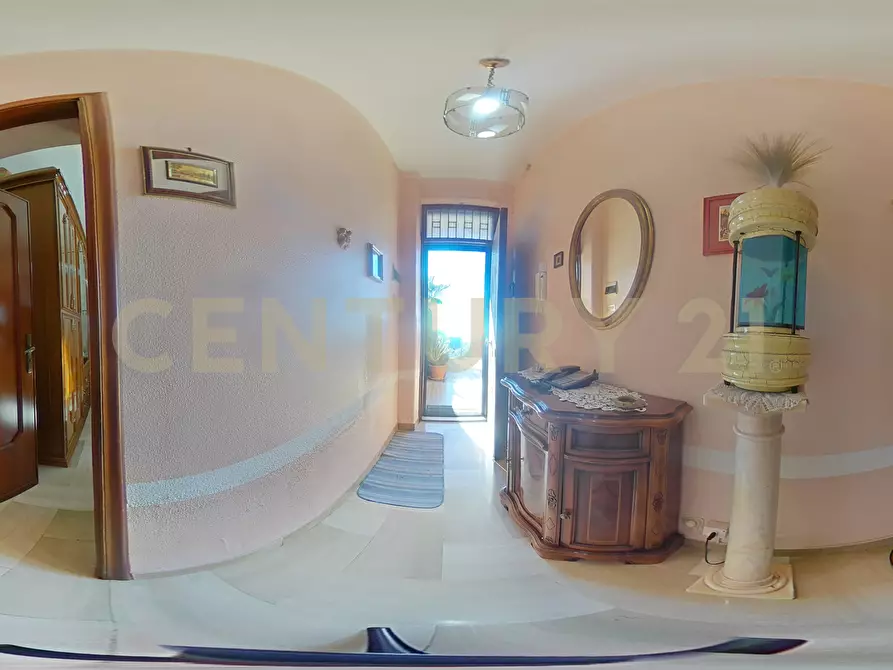 Immagine 42 di Casa semindipendente in vendita  in VIA SCALA DI BETTA 69 a Sant'agata Li Battiati