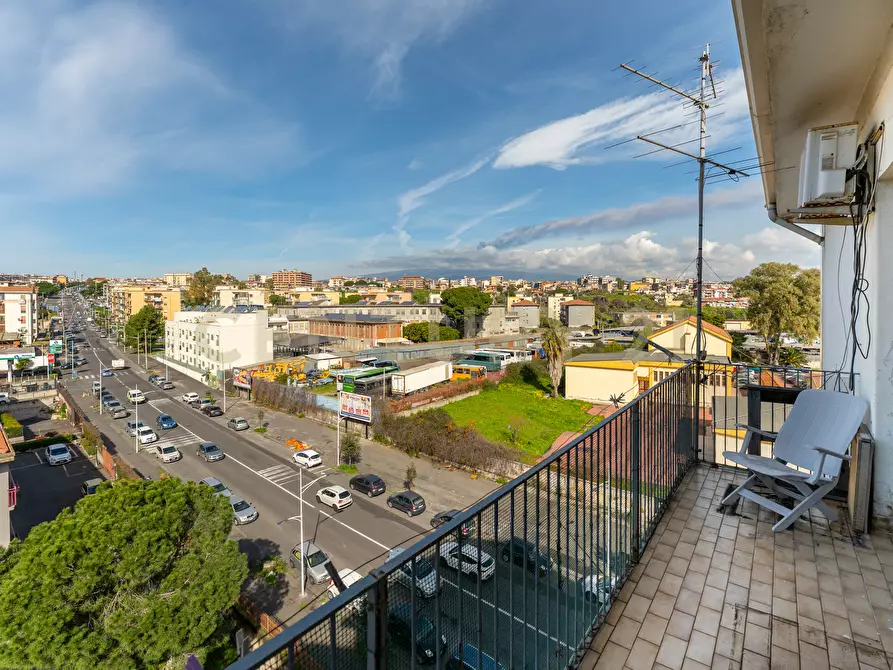 Immagine 19 di Trilocale in vendita  in Corso Indipendenza 185 a Catania