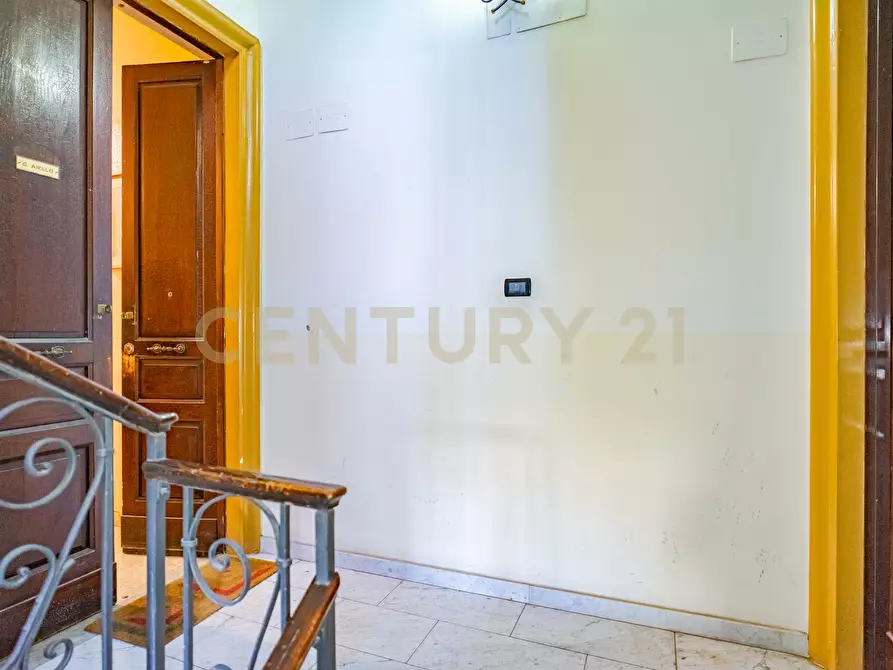 Immagine 18 di Pentalocale in vendita  in Via Francesco Riso 34 a Catania