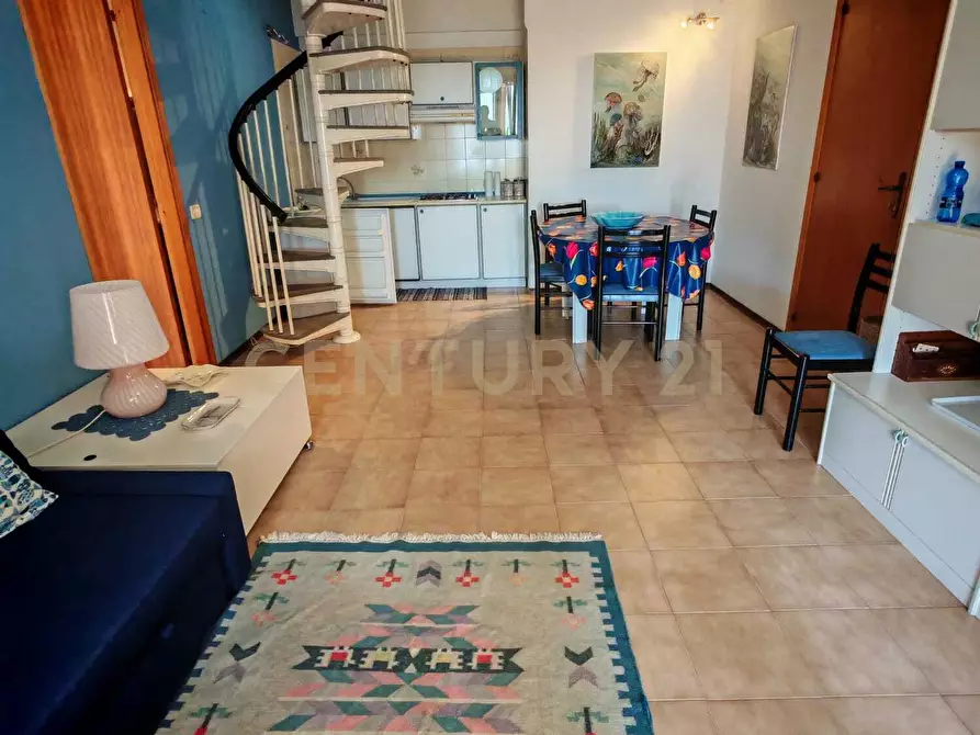 Immagine 30 di Trilocale in vendita  in Via dei Normanni 1 a Sant'alessio Siculo