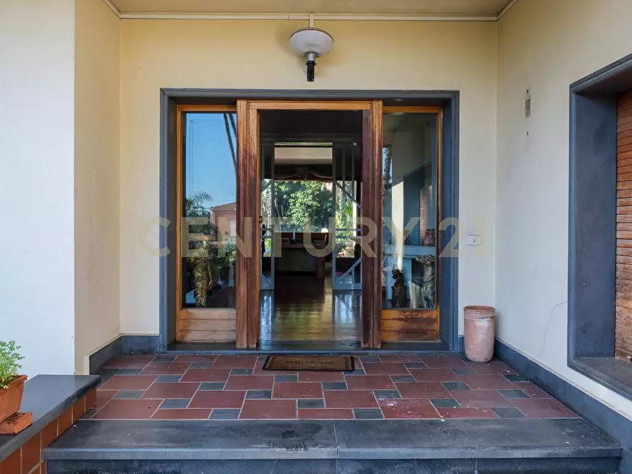 Immagine 15 di Villa in vendita  a Catania