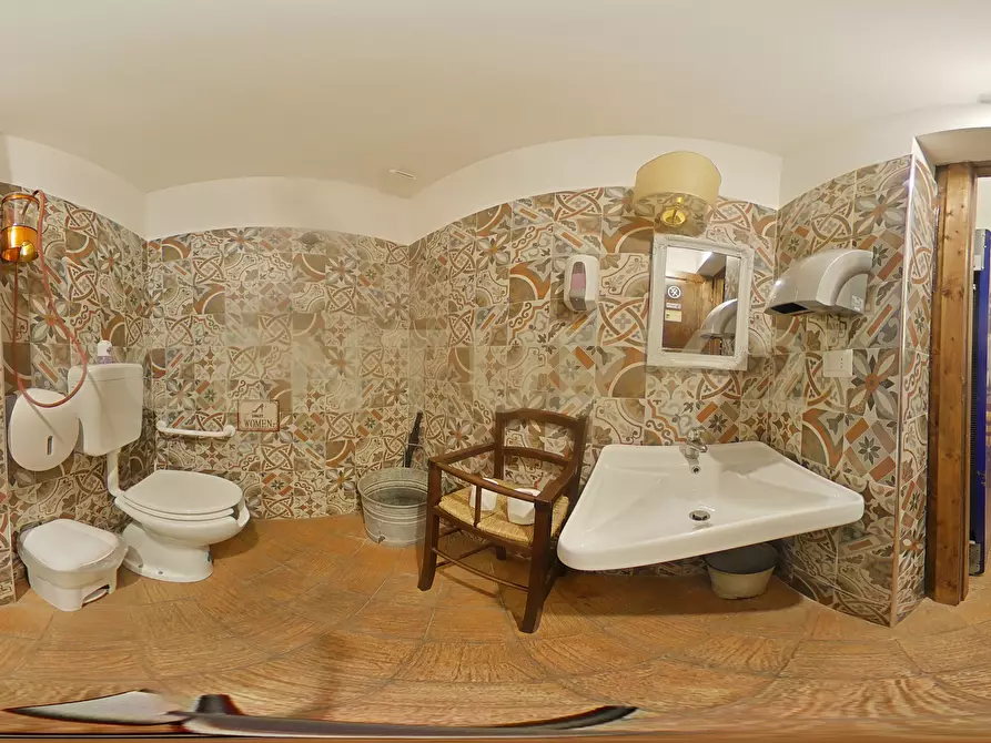 Immagine 3 di Pizzeria / Pub in vendita  in Via Plebiscito 179 a Catania