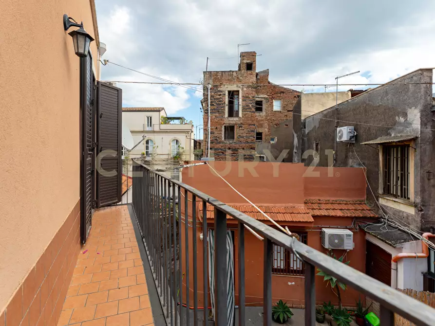 Immagine 37 di Casa indipendente in vendita  in Via Lumacari 2 a Catania