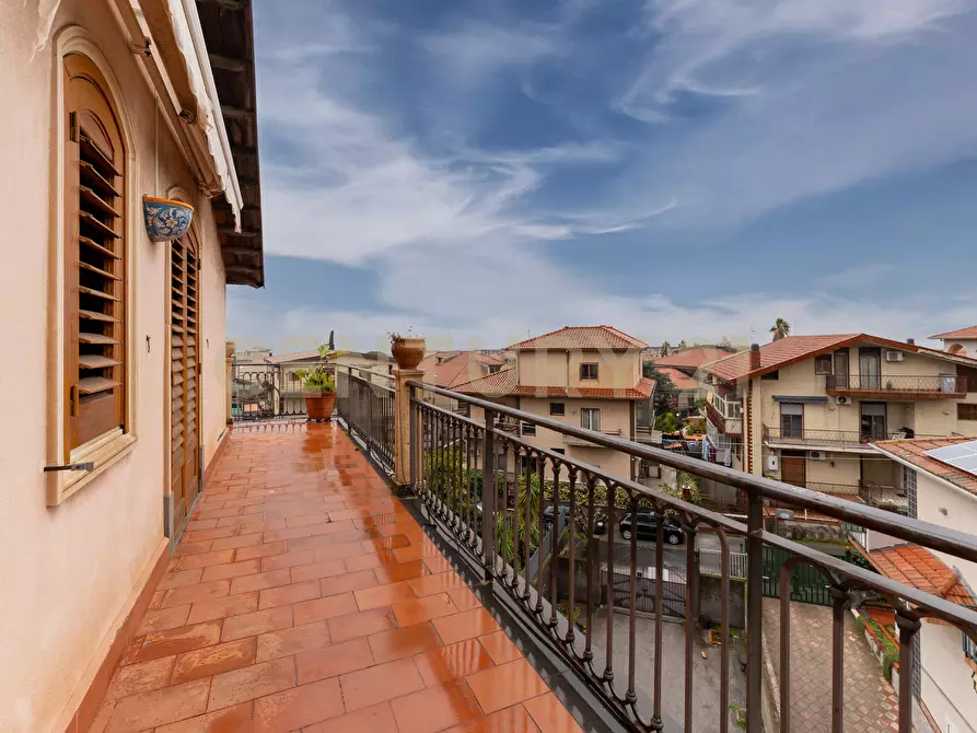 Immagine 45 di Villetta a schiera in vendita  in Via Carrubella 8 a Catania