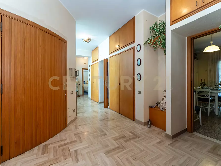 Immagine 55 di Villa in vendita  in Via Ottavia Penna 50 a Caltagirone