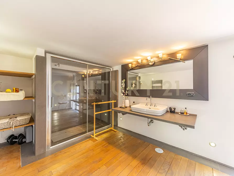 Immagine 69 di Villa in vendita  in Viale Giuseppe Mazzini 36 a Viterbo