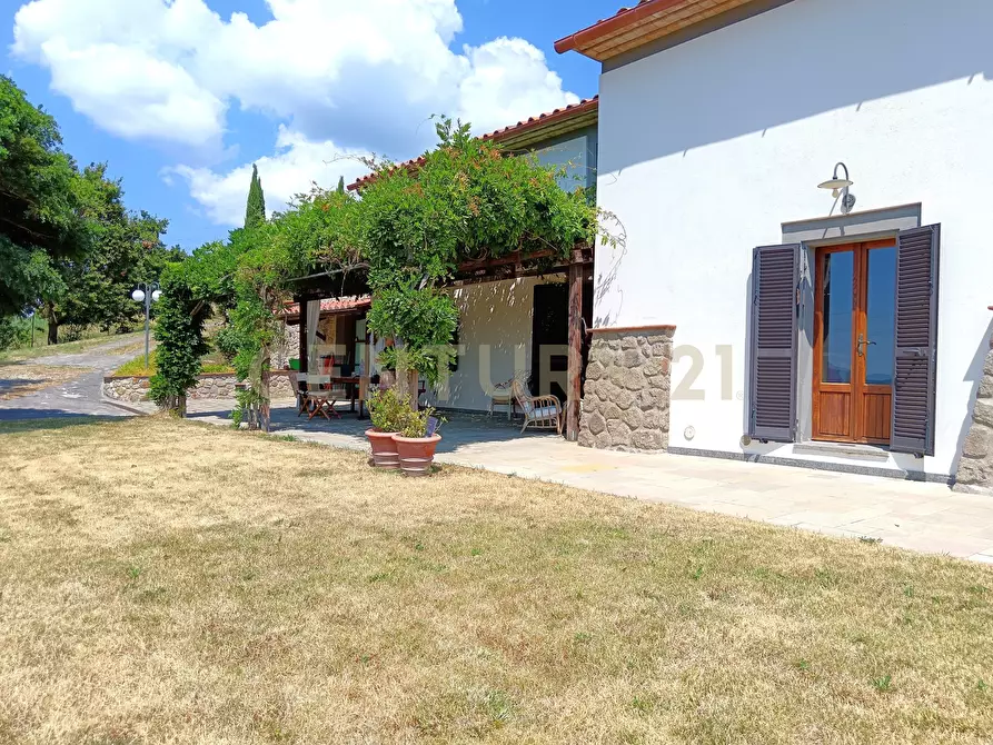 Immagine 36 di Villa in vendita  in Via Case Raspini 2 a Santa Fiora