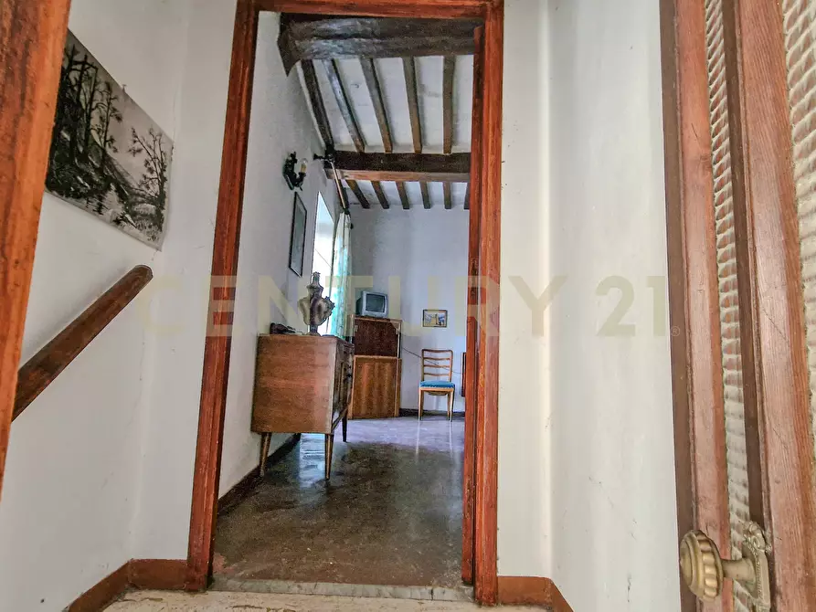 Immagine 5 di Pentalocale in vendita  in via della salita 1 a Roccastrada