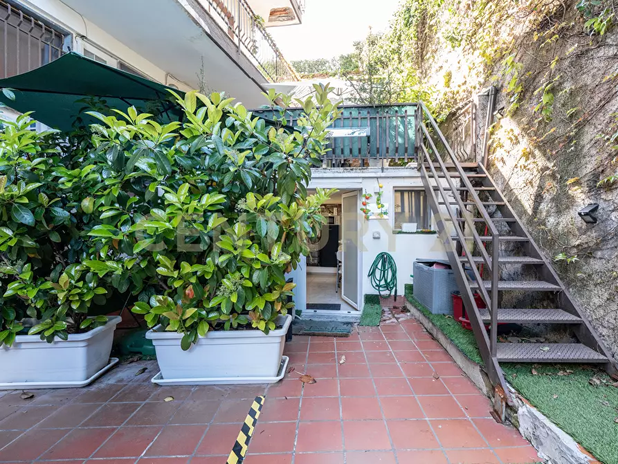 Immagine 6 di Trilocale in vendita  in Via Livorno 87 a Aci Castello