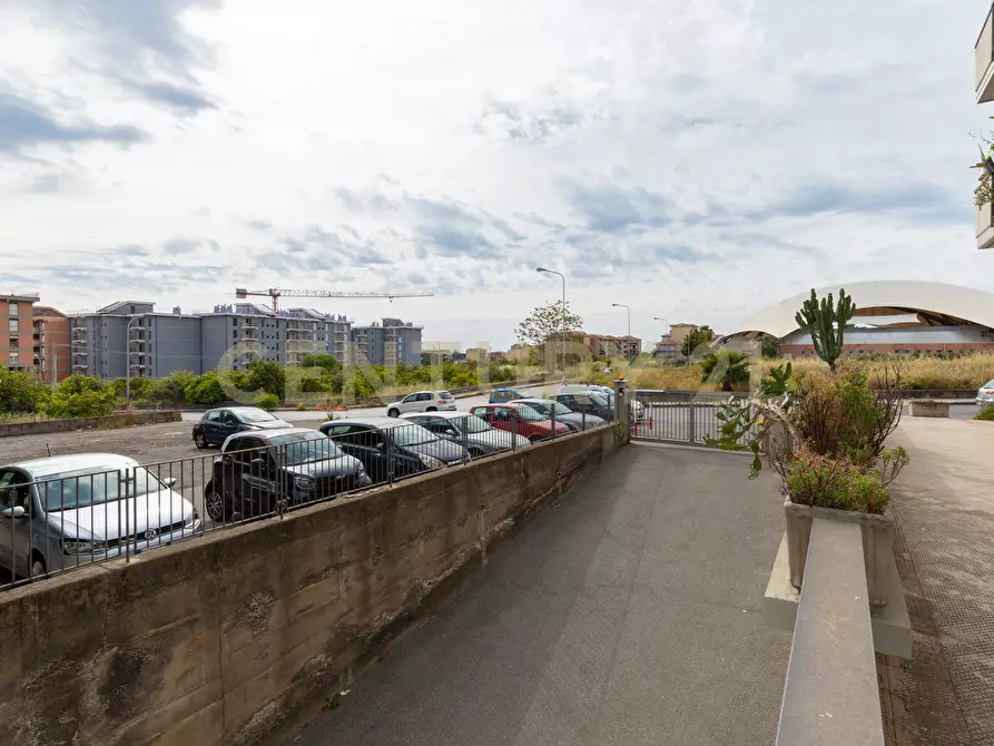 Immagine 10 di Attività artigianale in vendita  in Via Antonio Gramsci 80/84 a Giarre