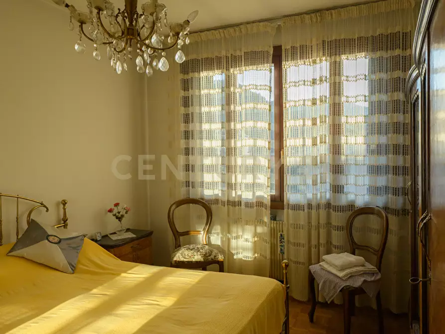 Immagine 14 di Pentalocale in vendita  in Corso Giacomo Matteotti 109 a Arzignano