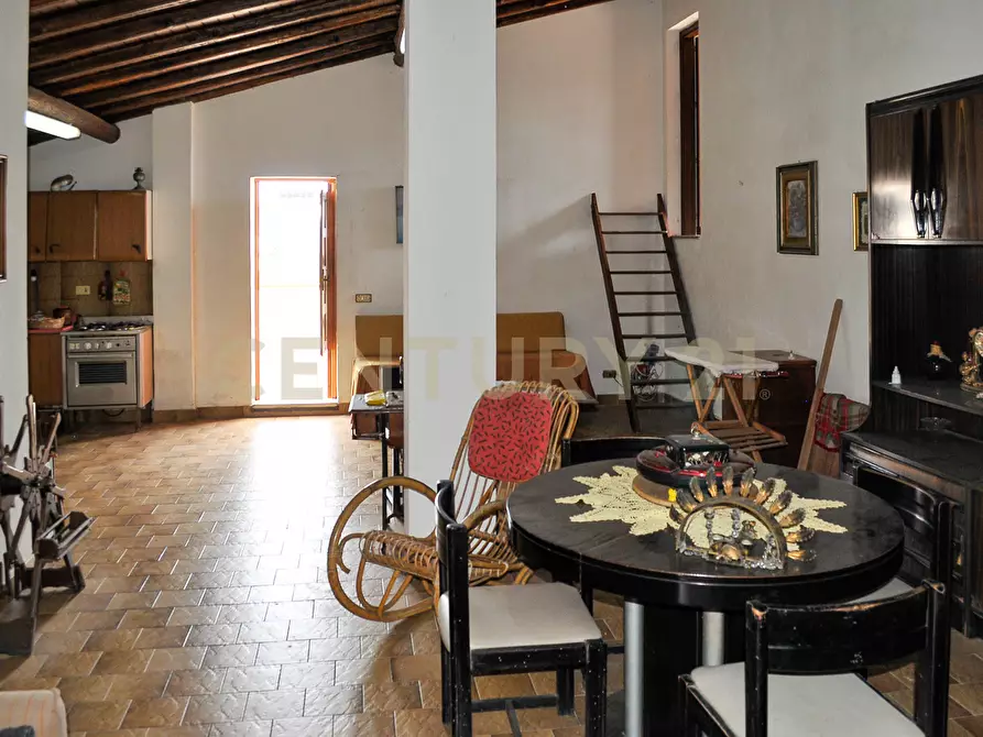 Immagine 44 di Villa in vendita  in Via Musumeci 47 a Giarre