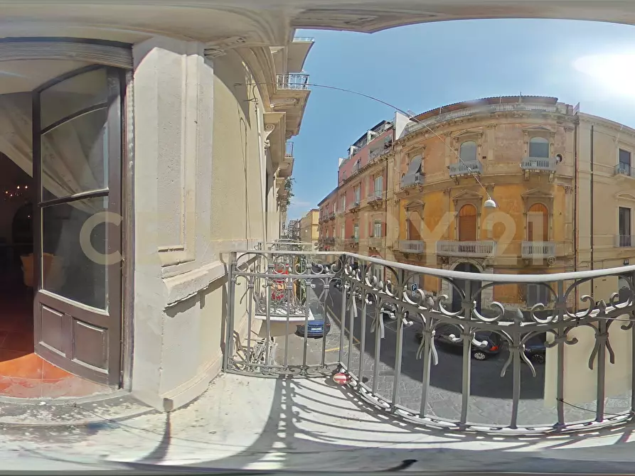 Immagine 59 di Appartamento in vendita  in Via Aloi 11 a Catania