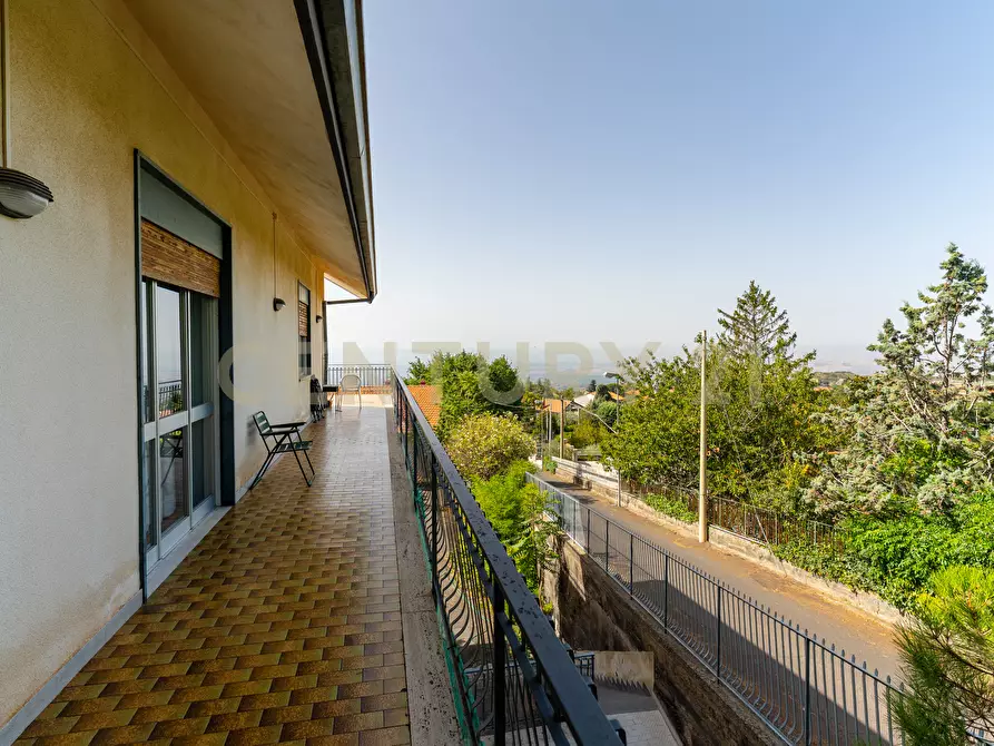 Immagine 16 di Villa in vendita  in Via Madonna del Carmelo 19 a Ragalna