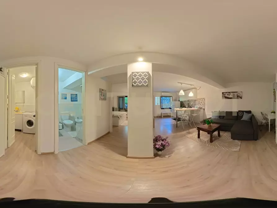 Immagine 50 di Trilocale in vendita  in Via Livorno 87 a Aci Castello