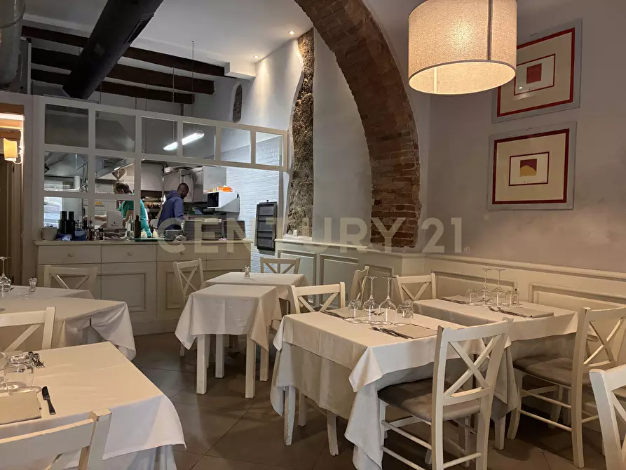Immagine 4 di Bar / Ristorante in vendita  in Via Roma 75 a Orbetello