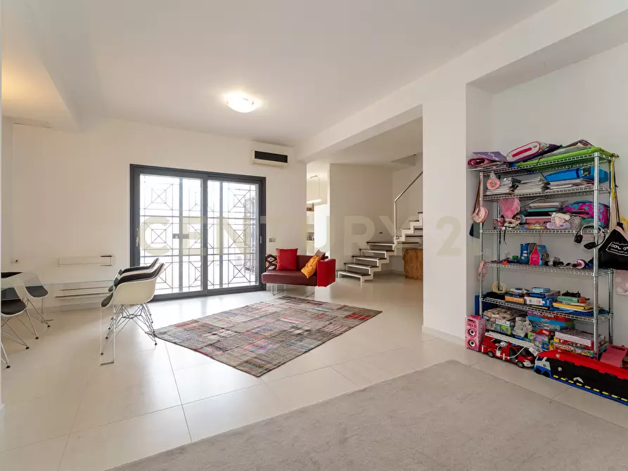 Immagine 38 di Casa indipendente in vendita  in Via dei Maceratoi 5 a Acireale