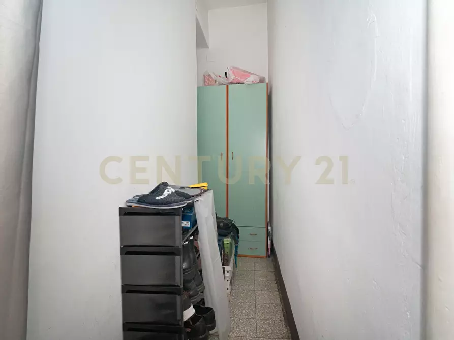 Immagine 25 di Bilocale in vendita  in Via Trecastagni 9 a Catania