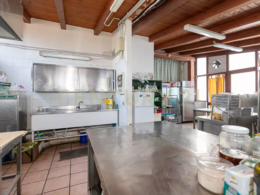 Immagine 46 di Casa indipendente in vendita  in Via Consolare Valeria 220 a Sant'alessio Siculo