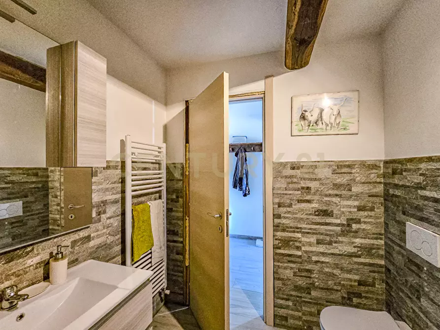 Immagine 18 di Rustico / casale in vendita  in poggio murella a Manciano