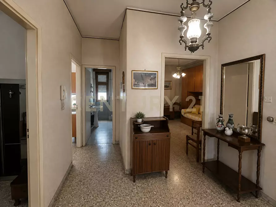 Immagine 4 di Trilocale in vendita  in Viale Mario Rapisardi 192A a Catania