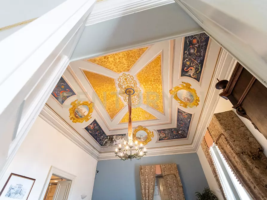 Immagine 15 di Casa indipendente in vendita  in Via Giuseppe Garibaldi 68 a Nicolosi