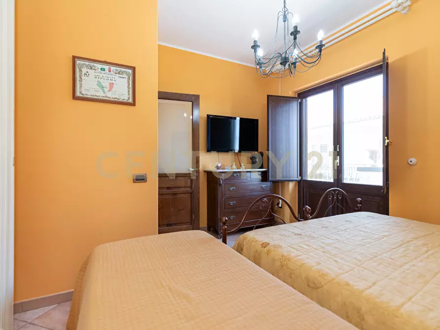 Immagine 28 di Casa indipendente in vendita  in Via Alessandria 80 a San Giovanni La Punta