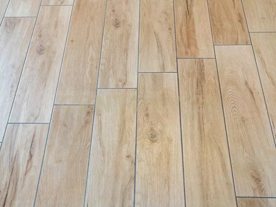 Immagine 38 di Pentalocale in vendita  in Via Recupero 38 a Catania