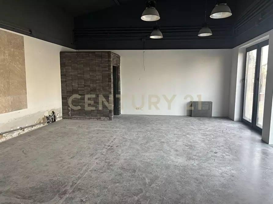 Immagine 21 di Locale commerciale in affitto  in Viale del Lavoro snc a San Martino Buon Albergo