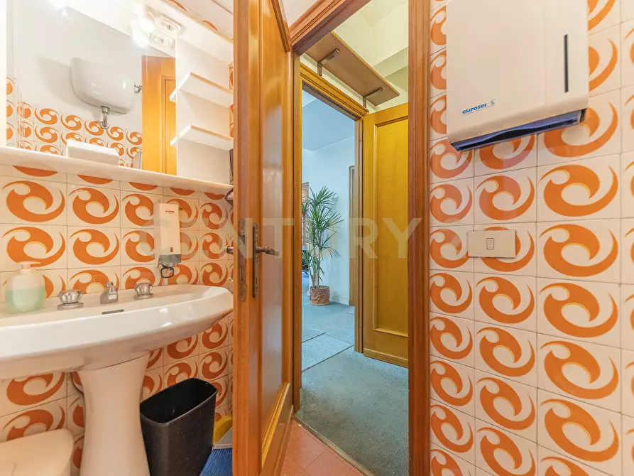 Immagine 29 di Quadrilocale in vendita  in Via Leon Pancaldo 26 a Roma