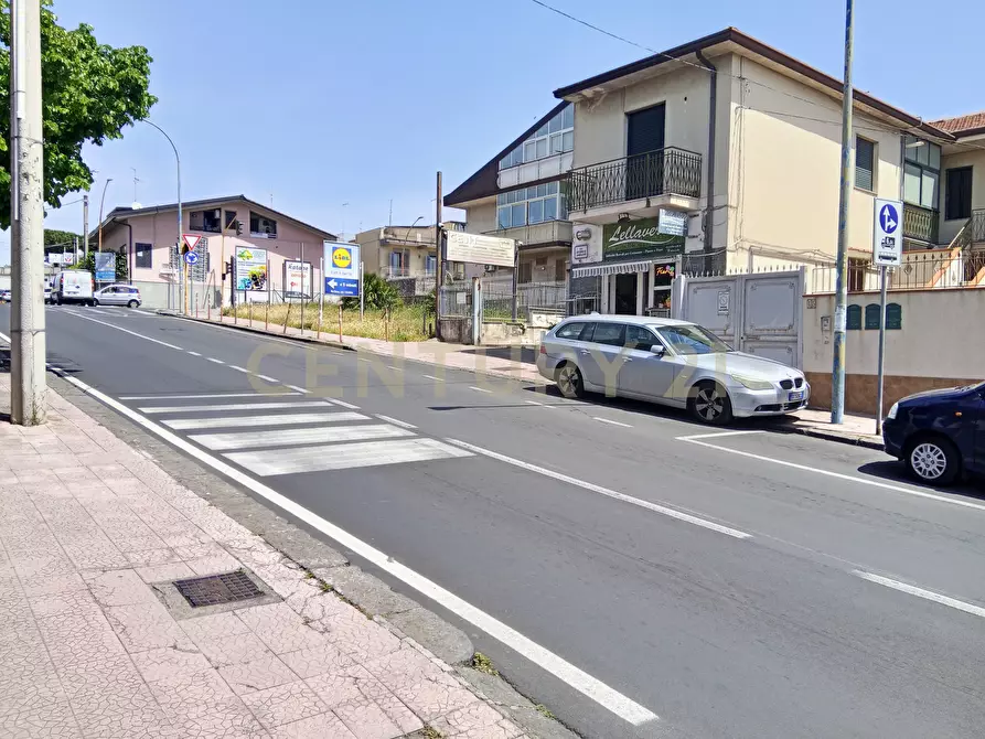 Immagine 4 di Garage in vendita  in Via Antonino di Sangiuliano 4 a Sant'agata Li Battiati