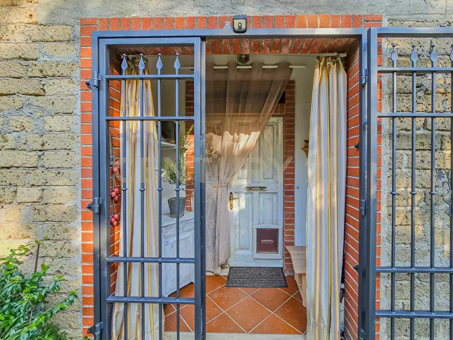 Immagine 19 di Rustico / casale in vendita  in Località Scovaventi 1 a Semproniano