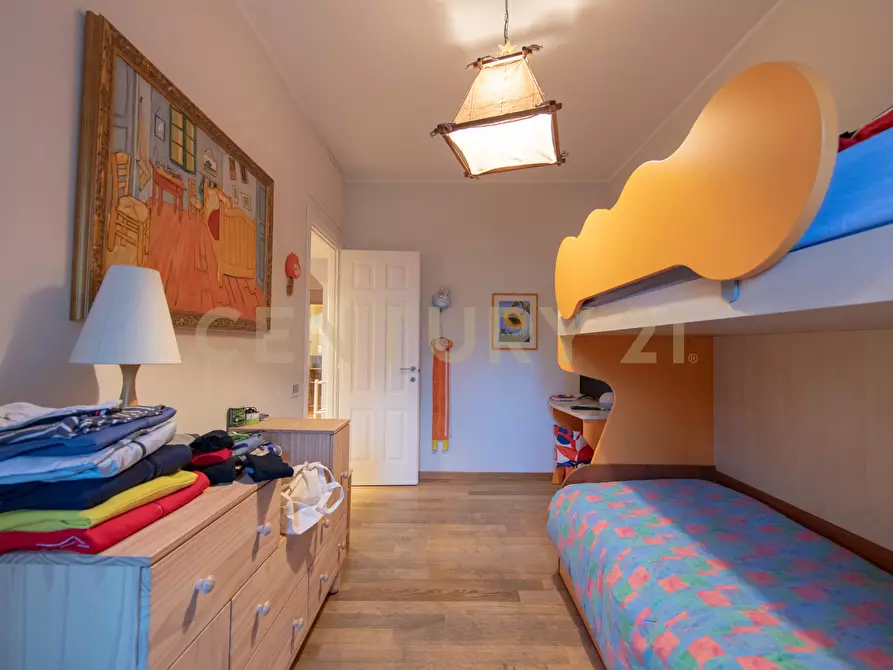 Immagine 14 di Quadrilocale in vendita  in Viale Ippocrate 116 a Roma