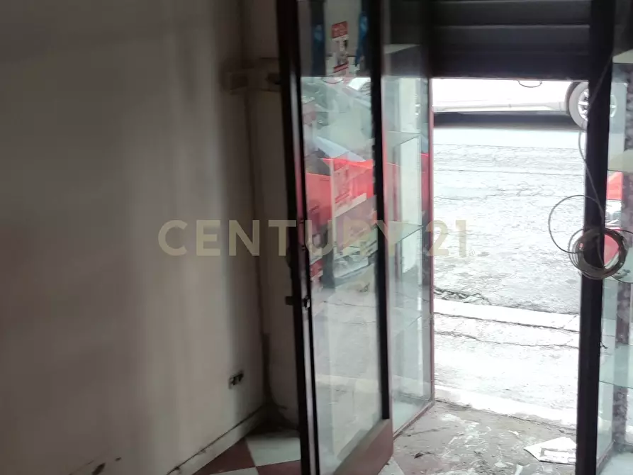 Immagine 6 di Attività commerciale in vendita  in Via Vincenzo Giuffrida 14 a Catania