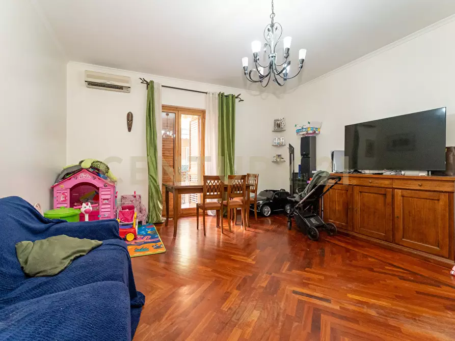 Immagine 16 di Trilocale in vendita  in Via Antonino Bonaccorsi 12 a Acireale