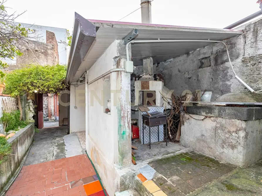 Immagine 9 di Casa indipendente in vendita  in Vico Palermo 10 a Gravina Di Catania