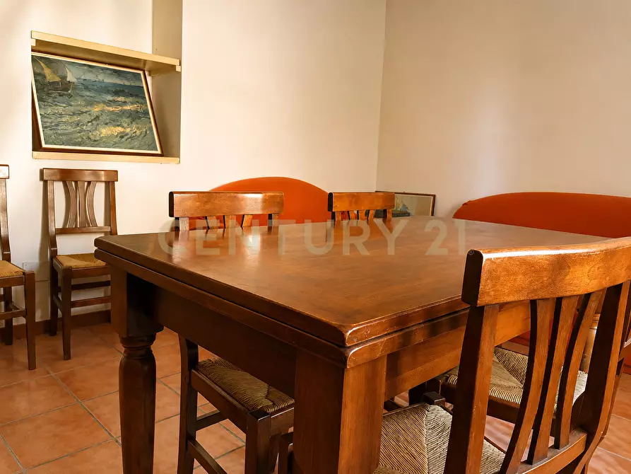 Immagine 3 di Trilocale in vendita  in Via Giuseppe Mazzini 3 a Orbetello