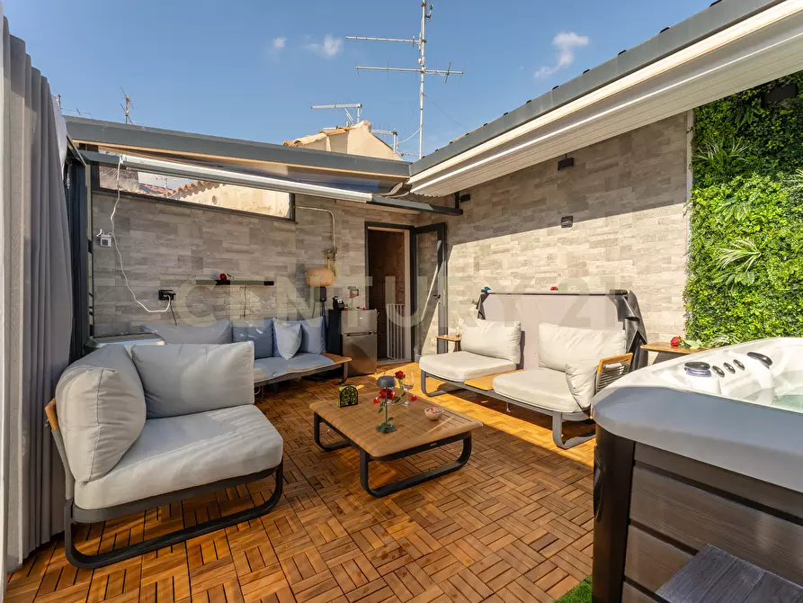 Immagine 110 di Appartamento in vendita  in Via Ferrara Abate 76 a Catania