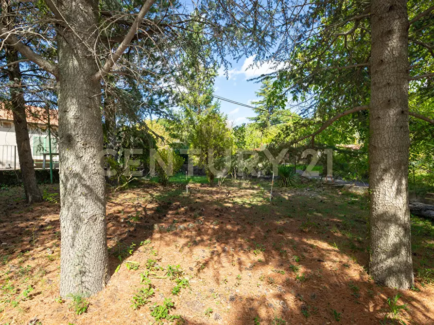 Immagine 10 di Villa in vendita  in Contrada Scolaro Cisterna a Adrano