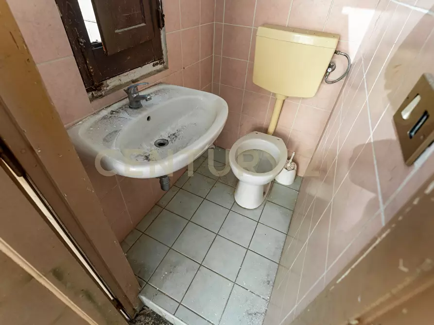 Immagine 44 di Quadrilocale in vendita  in via sant angelo fulci 44 a Catania