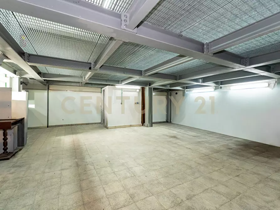 Immagine 12 di Garage in vendita  in Via del Rotolo 42/B a Catania