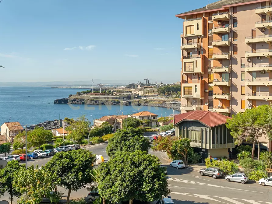 Immagine 1 di Appartamento in vendita  in Viale Alcide De Gasperi 187 a Catania
