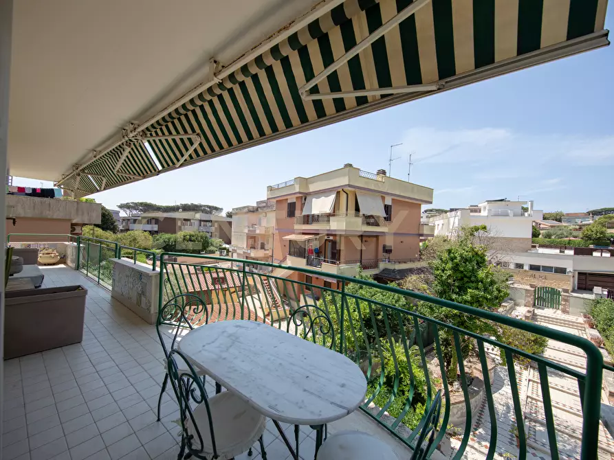 Immagine 12 di Trilocale in vendita  in Via Circeo 16 a Anzio
