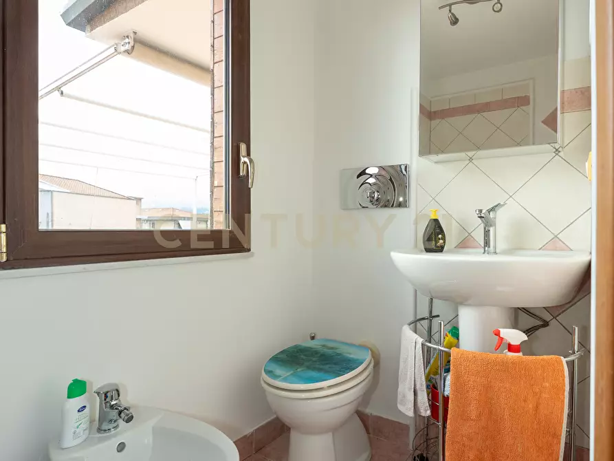 Immagine 16 di Appartamento in vendita  in Via dei Lillà 1 a Valverde