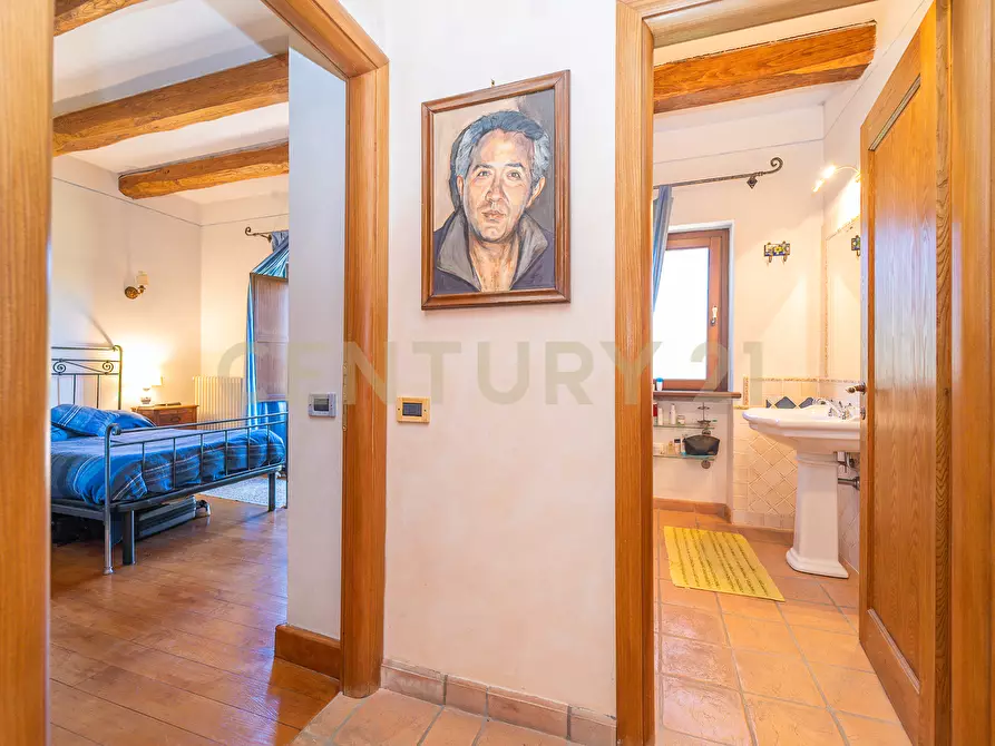 Immagine 38 di Villa in vendita  in Via Santa Lucia 1900 a Morlupo