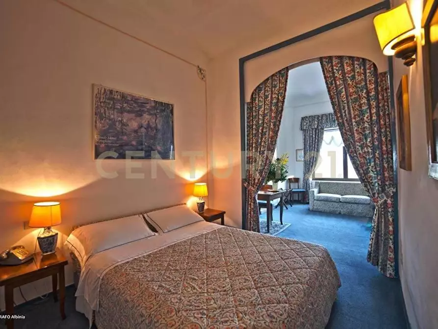 Immagine 11 di Albergo/B&B/Residence in vendita  in Via Italia 43 a Manciano