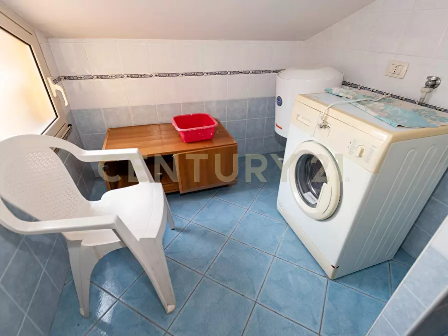 Immagine 37 di Mansarda in vendita  in Via Spiaggia 39 a Mascali