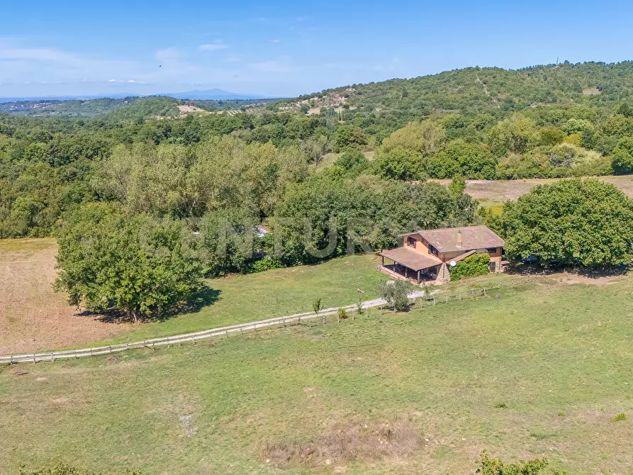 Immagine 19 di Rustico / casale in vendita  in località san quirichello a Barbarano Romano