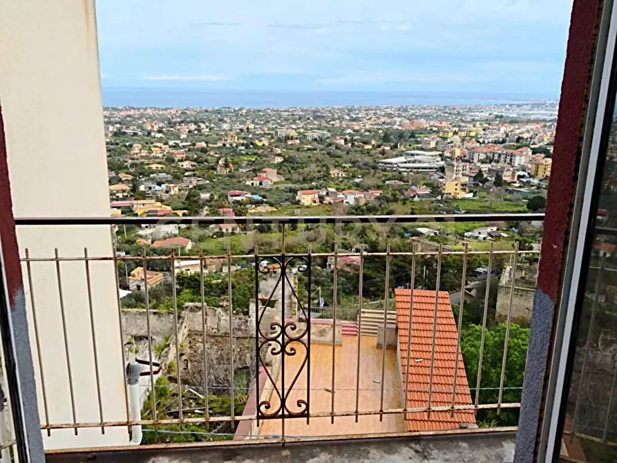 Immagine 38 di Palazzo in vendita  in Via Rione Sofia 6 a Carini