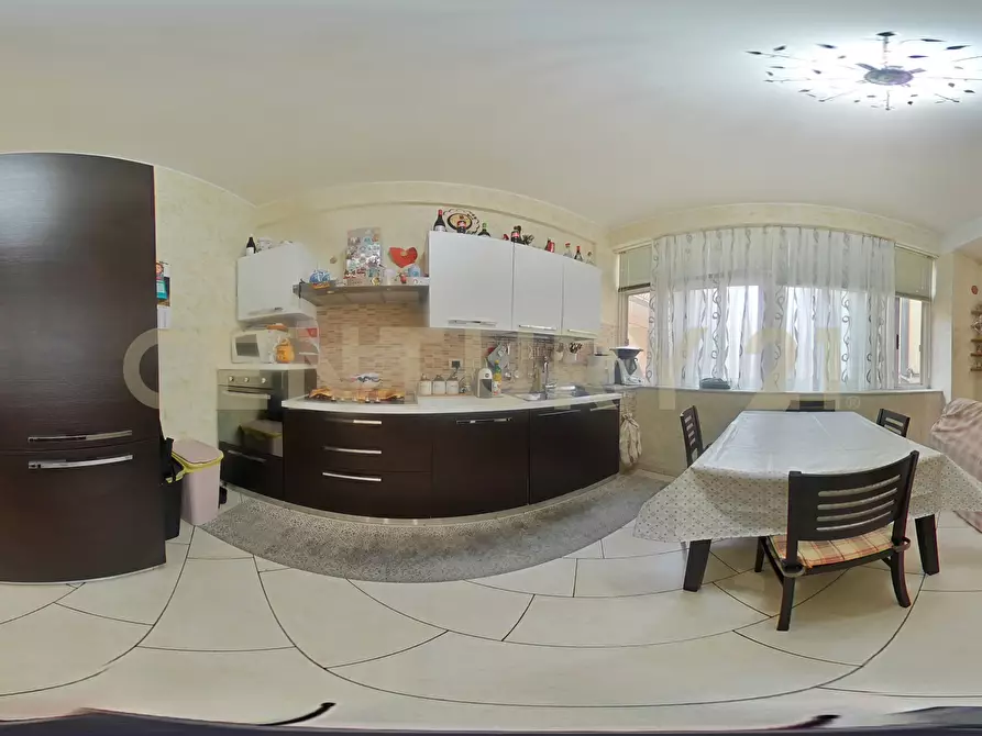 Immagine 3 di Trilocale in vendita  in Via degli Agrumi 139 a Catania